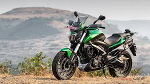 Bajaj dominar 400